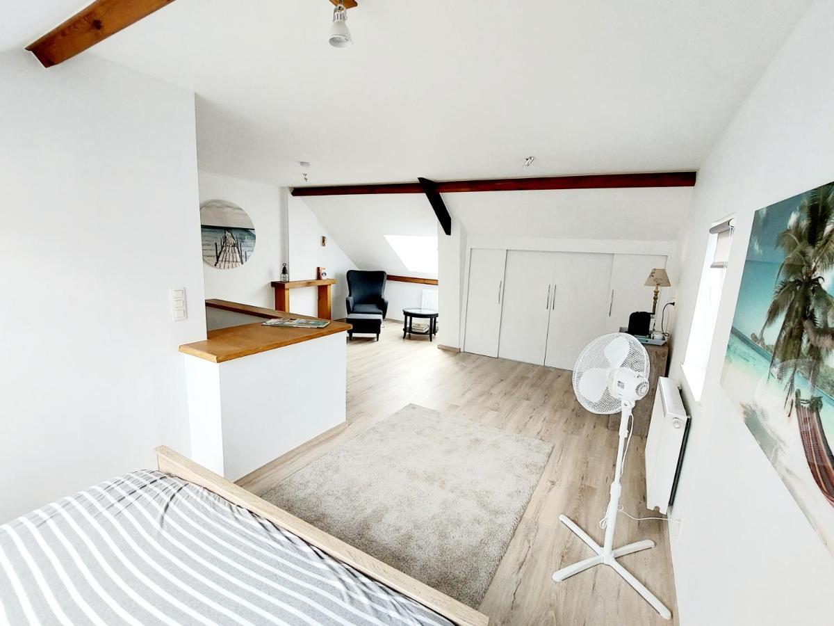 Studio Autonome Mont Saint Guibert Exterior foto